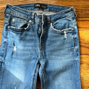 Zara Blue Jeans size 4